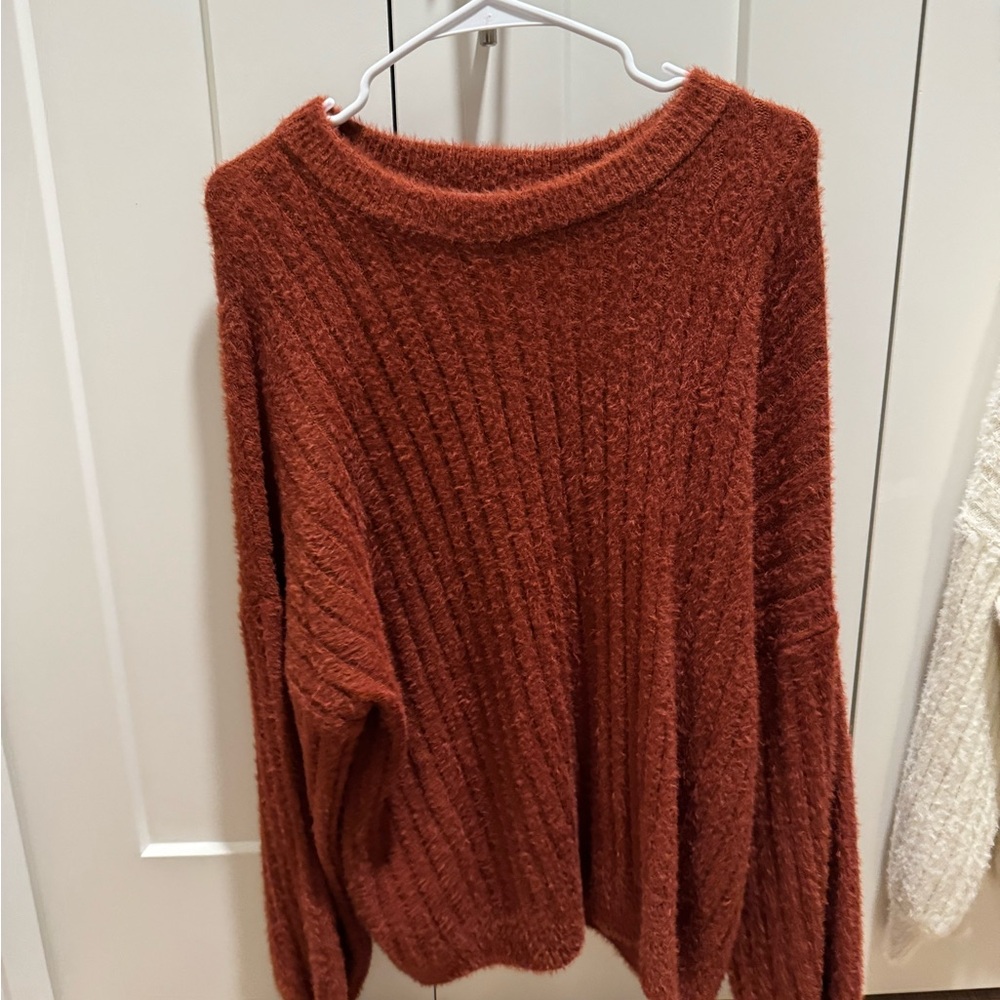SO Women's Rust Crew Neck Sweater